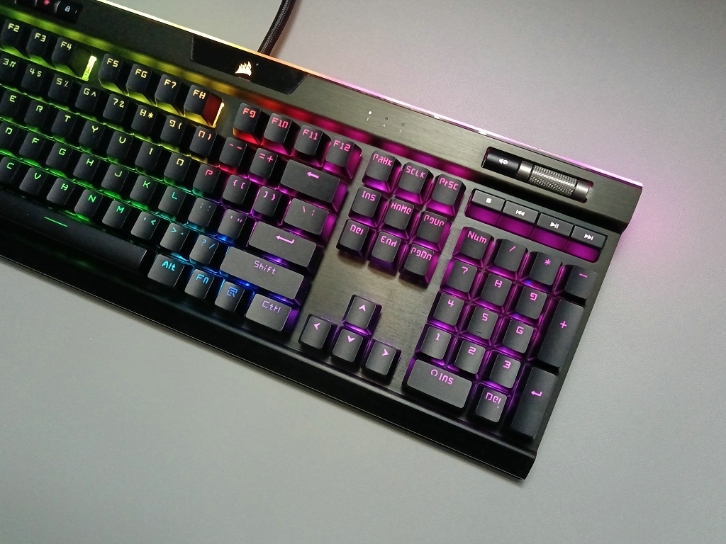 Corsair PBT Transparent Keycap – Gaming Keyboard Corsair recenzja i cena